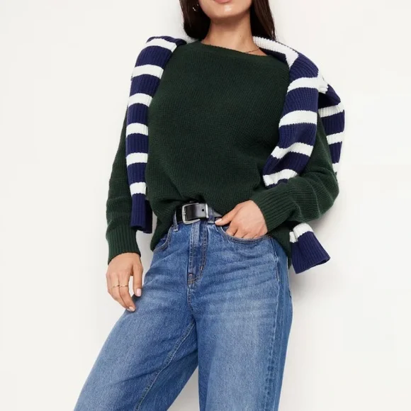 OLD NAVY SoSoft Tunic Sweater - Picture 3 of 5